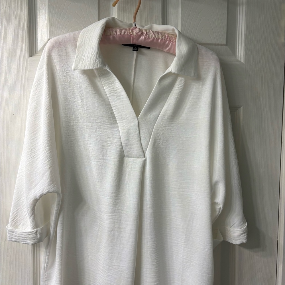 Blouse with Classic Collar